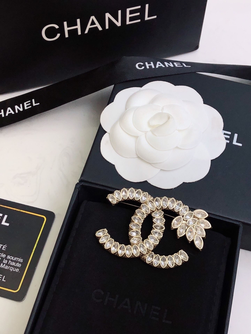 Ch**el brooches